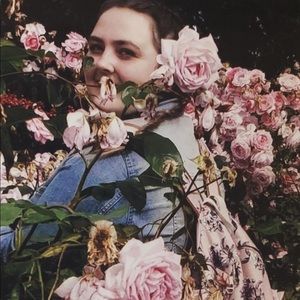 Meet your Posher, Holland